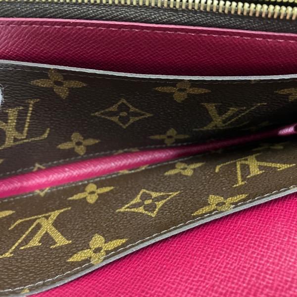 LOUIS VUITTON（ルイ・ヴィトン） モノグラム ポルトフォイユ エミリー 