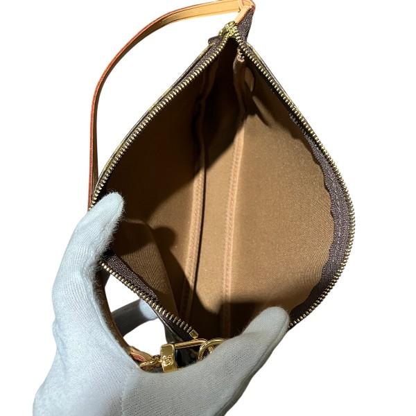 LOUIS VUITTON（ルイ・ヴィトン） モノグラム ポシェットアクセ