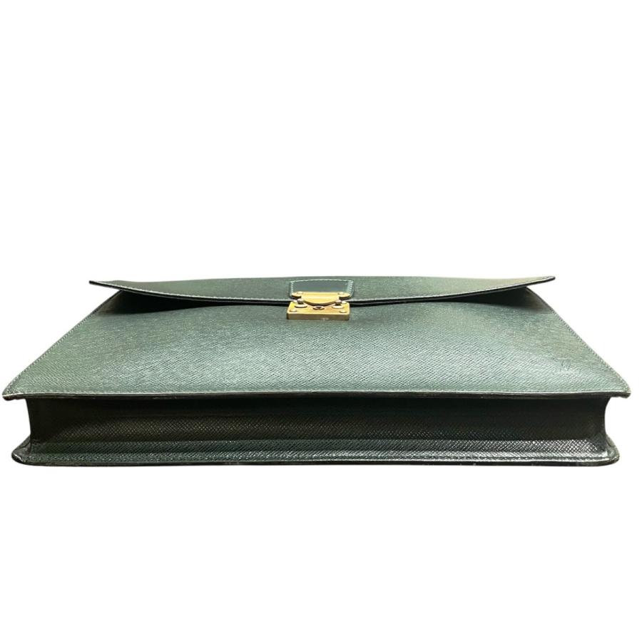 美品 LOUIS VUITTON ビジネス タイガ セルヴィエットM30074 LOUIS VUITTON（ルイ・ヴィトン） セルヴィエットクラド ビジネス