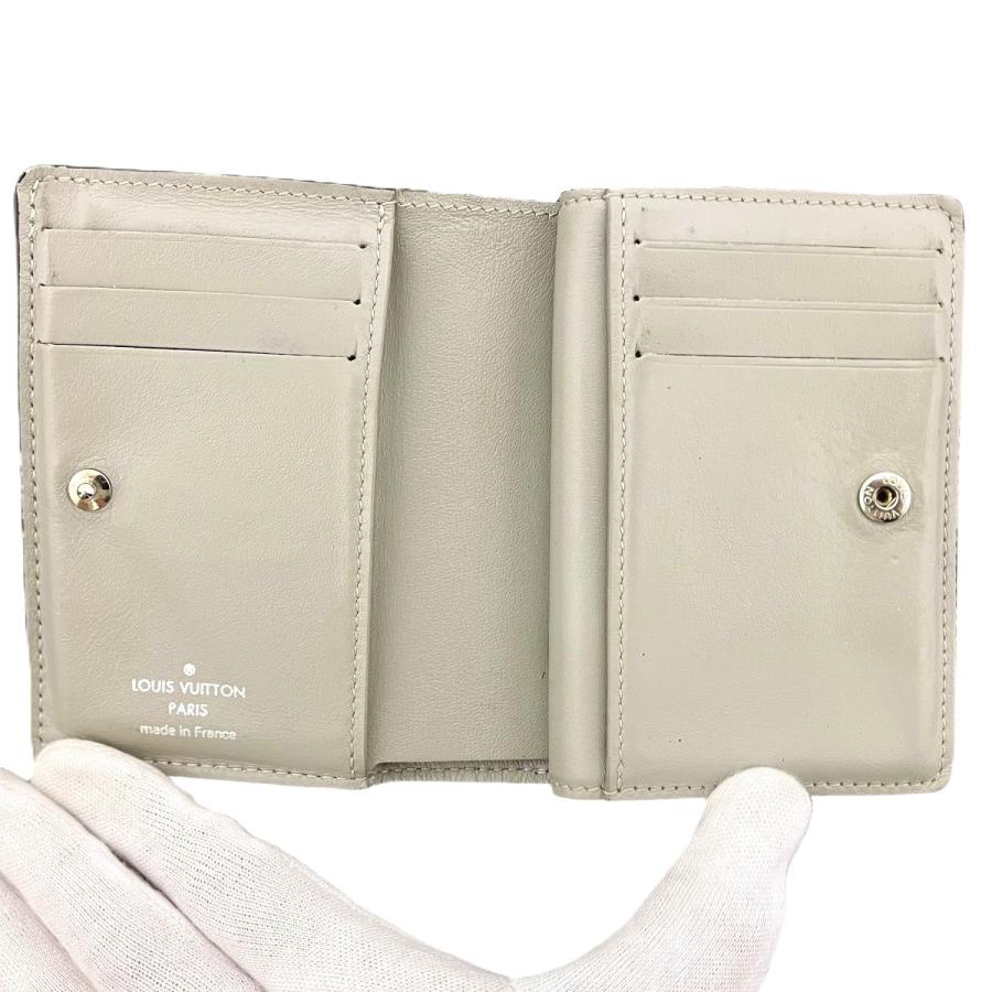 LOUIS VUITTON（ルイ・ヴィトン） ポルトフォイユ クレア 二つ折り財布