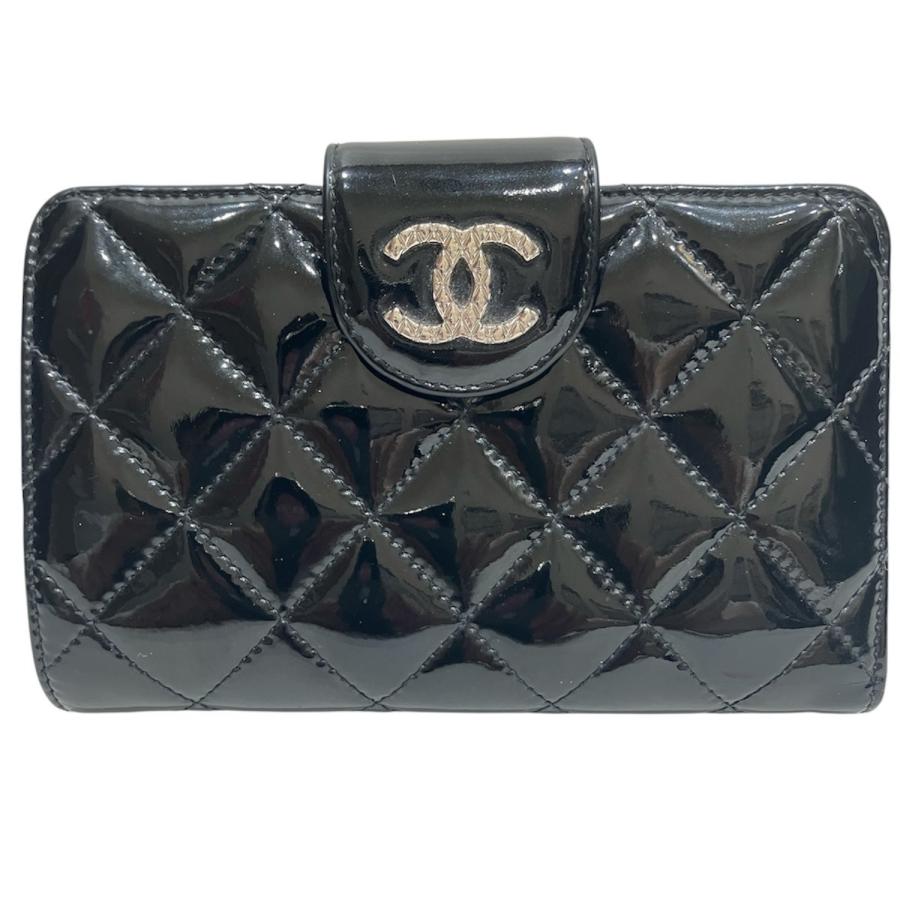 CHANEL（シャネル） ココマーク 二つ折り財布 マトラッセ エナメル 