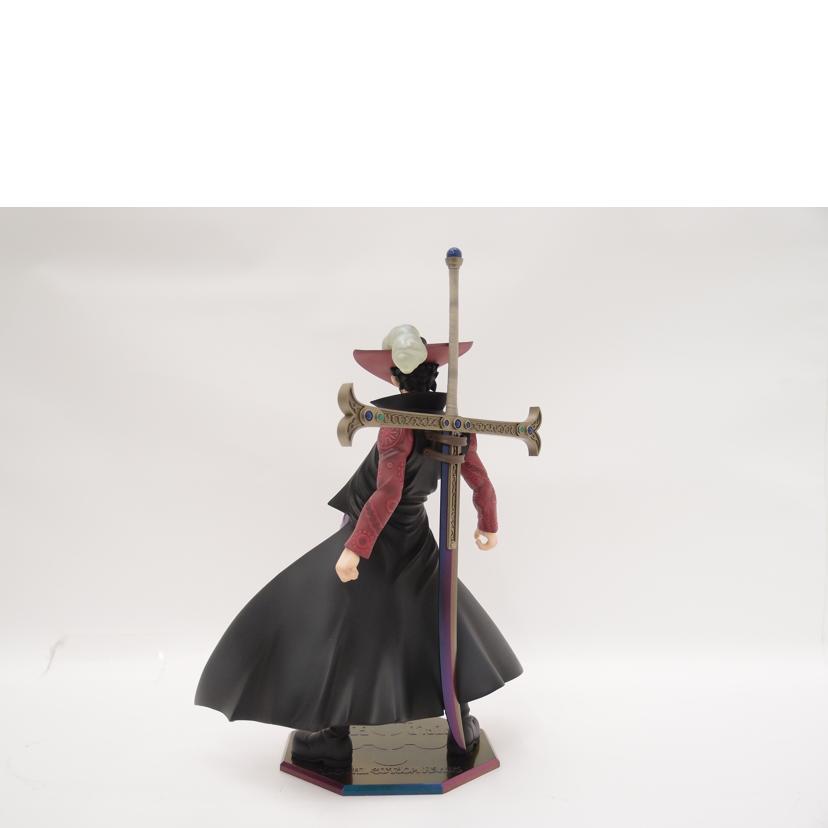 MegaHouse メガハウス/P.O.P DX 鷹ノ目ノミホーク/ホビー用品/Aランク/19【中古】 MegaHouse メガハウス/P.O.P DX 鷹ノ目ノミホーク/ホビー用品/A