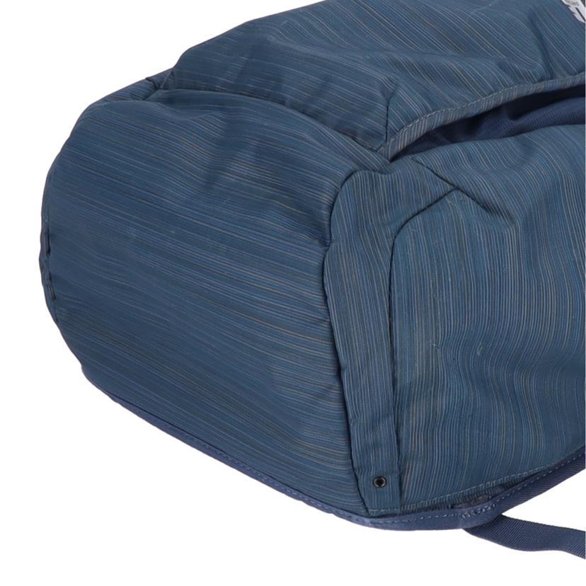 e*9様 新品未使用　THULE リュック　カーボンブルー e*9様 新品未使用 THULE リュック カーボンブルー - メルカリ