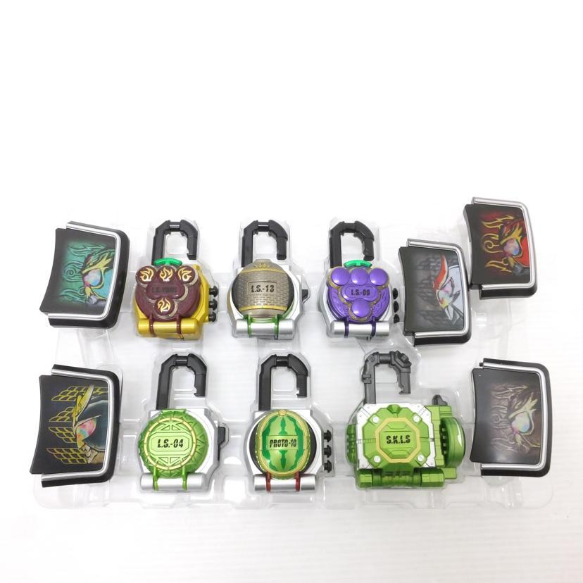 BANDAI（バンダイ） バンダイ/CSM ロックシード 呉島セット 「仮面