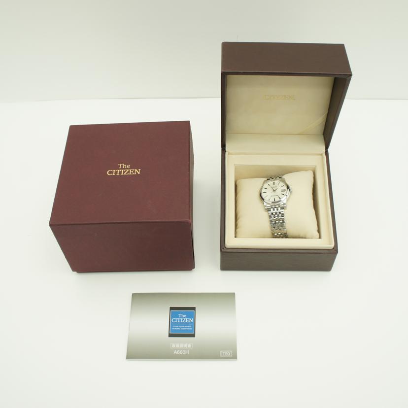 CITIZEN シチズン/ザ・シチズンクロノマスターデイト/クオーツ/CTQ57-1201/085****/メンズ時計/Bランク/77【中古】 CITIZENシチズン/ザ・シチズンクロノマスターデイト/クオーツ/CTQ57