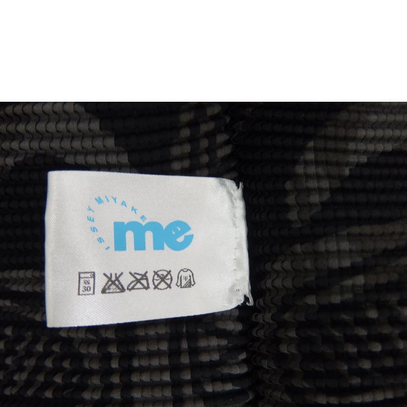 me ISSEY MIYAKE ミー イッセイ ミヤケ/トーテムポールモチーフカーディガン/MI43FO581/-/レディースインナー/ABランク/82【中古】 me ISSEY MIYAKE ミー イッセイ ミヤケ/トーテムポールモチーフ
