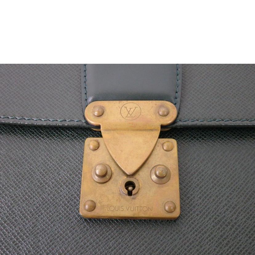 LOUIS VUITTON ルイ・ヴィトン/セルヴィエット/タイガ/モスコバ/M30034/VI0***/ルイ・ヴィトン/BCランク/84【中古】 LV ルイヴィトン/セルヴィエット/タイガ/モスコバ/M30034/VI0***/BC