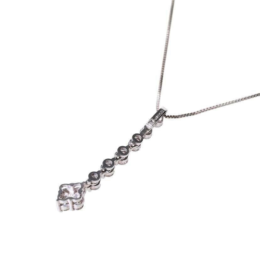 Ｋ18WG ダイヤ0.50ct(鑑別書付) ペンダントトップ K18WGダイヤネックレス0.50ct/ABランク/77【中古】 : ワンダーレックス