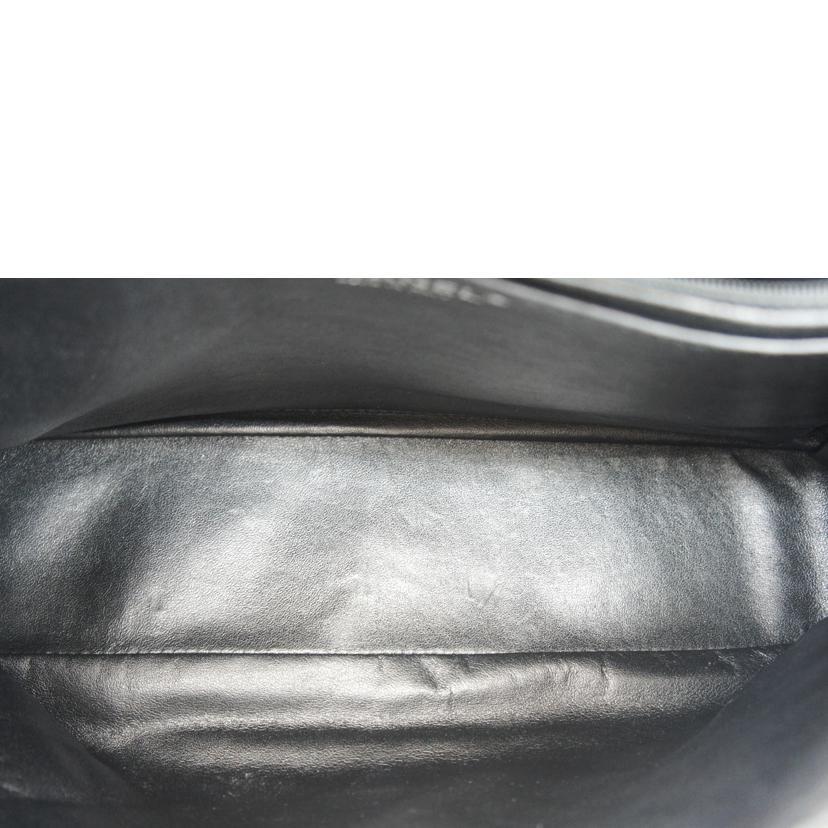 CHANEL シャネル/キャビアスキンデカマトラッセ30/シルバー金具/A28600/141*****/シャネル/Aランク/75【中古】 CHANELシャネル/キャビアスキンデカマトラッセ30/シルバー金具/A28600