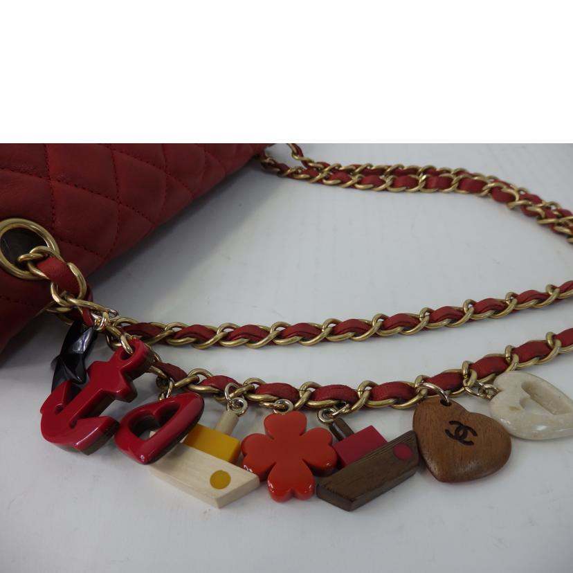 CHANEL シャネル/ココマーク/マトラッセショルダーバッグ/バレンタイン限定/アイコンチャーム/赤/ゴールド金具/142****/Bランク/84【中古】 CHANEL（シャネル） シャネル/ココマーク/マトラッセショルダーバッグ
