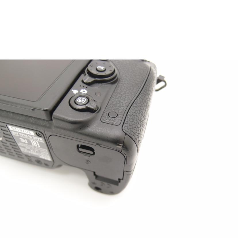 Nikon D750 ボディ Amazon Canada: Nikon D750 FX-Series Digital Body 24.3MP SLR Camera