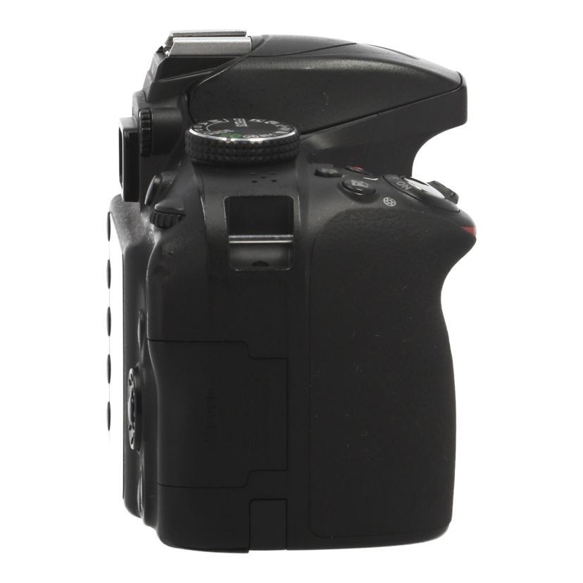 Nikon ニコン/デジタル一眼/D3300 ボディ/2030961/Bランク/18【中古】 Nikon ニコン/デジタル一眼/D3300 ボディ/2030961/Bランク/18【中古