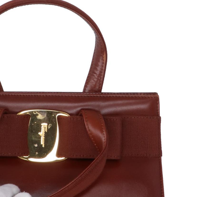 美品 Salvatore Ferragamo サルヴァトーレフェラガモ ヴァラ 2wayバッグ BA21 4178 レザー レッド レディース FERRAGAMO（フェラガモ） Salvatore Ferragamo サルバトーレフェラガモ