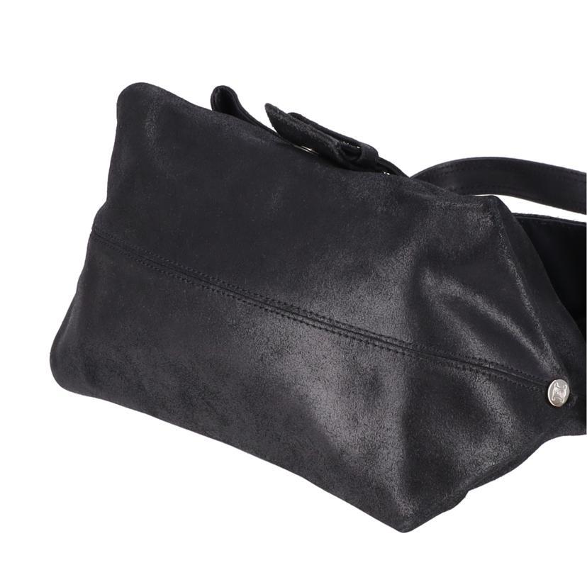CELINE セリーヌ/スエードレザーショルダーバッグ/CE0****/Aランク/09【中古】 CELINE（セリーヌ） セリーヌ/スエードレザーショルダーバッグ/CE0