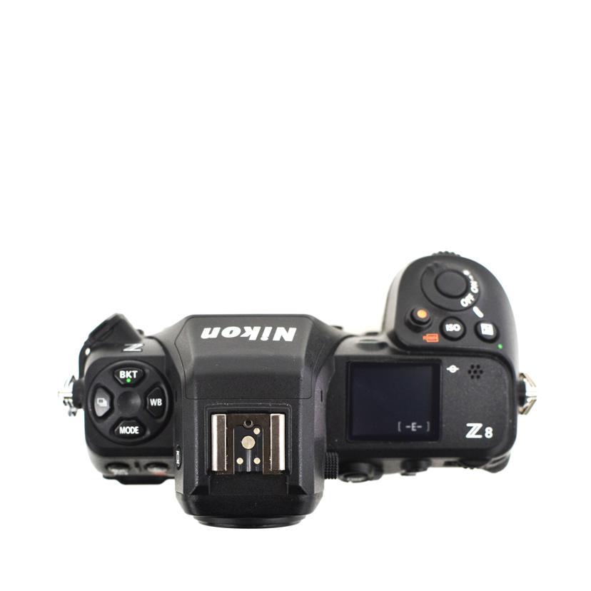 Nikon/ミラーレス一眼/Z8 ボディ/2015993/Bランク/75【中古】 Nikon/ミラーレス一眼/Z8 ボディ/2015993/Bランク/75【中古