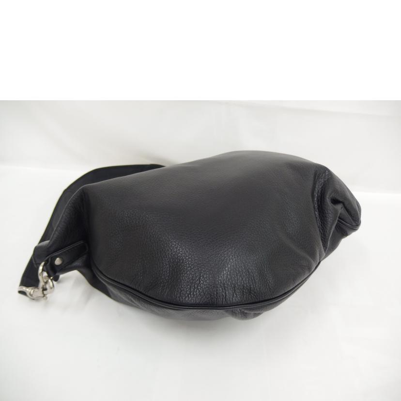 GUCCI グッチ/レザーワンショルダー/黒/243308/002***/ABランク/82【中古】 GUCCI（グッチ） グッチ/レザーワンショルダー/黒/243308/002***/AB