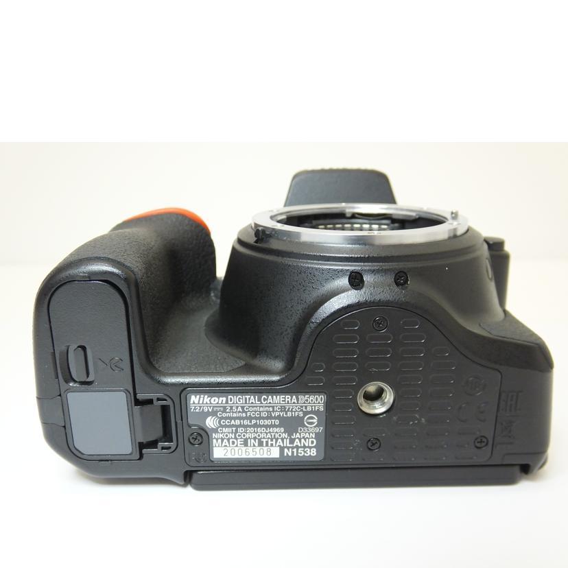 NIKON ニコン/D5600 ダブルズームキット/2006508/ABランク/88【中古】 NIKON ニコン/D5600 ダブルズームキット/2006508/ABランク/88