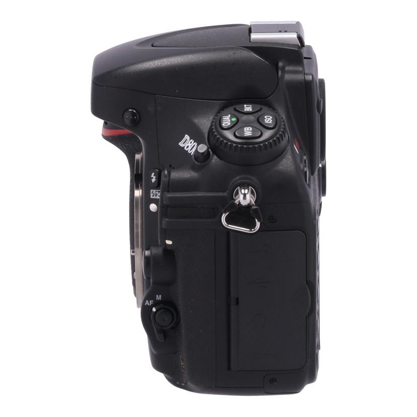 Nikon ニコン/デジタル一眼/D800 ボディ/2039067/Bランク/69【中古】 Nikon ニコン/デジタル一眼/D800 ボディ/2039067/Bランク/69