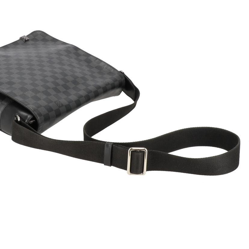 ヴィトン･ダミエグラフィット ディストリクトMM  N41272【Bランク】【中古】 LOUIS VUITTON（ルイ・ヴィトン） ルイ・ヴィトン/ディストリクトMM