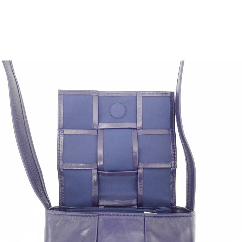 BOTTEGAVENETA ボッテガヴェネタ/マキシイントレチャートキャンディーカセットショルダー/パープル/Aランク/69【中古】 BOTTEGA VENETA（ボッテガ・ヴェネタ） ボッテガヴェネタ/マキシ
