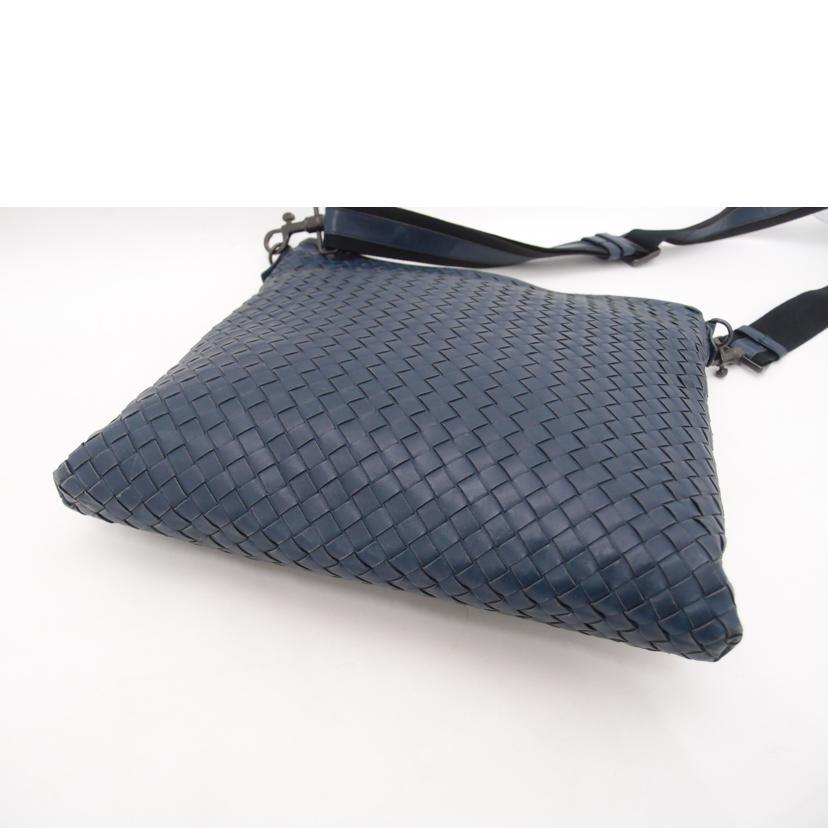 BOTTEGA VENETA（ボッテガ・ヴェネタ） ボッテガヴェネタ/イントレ