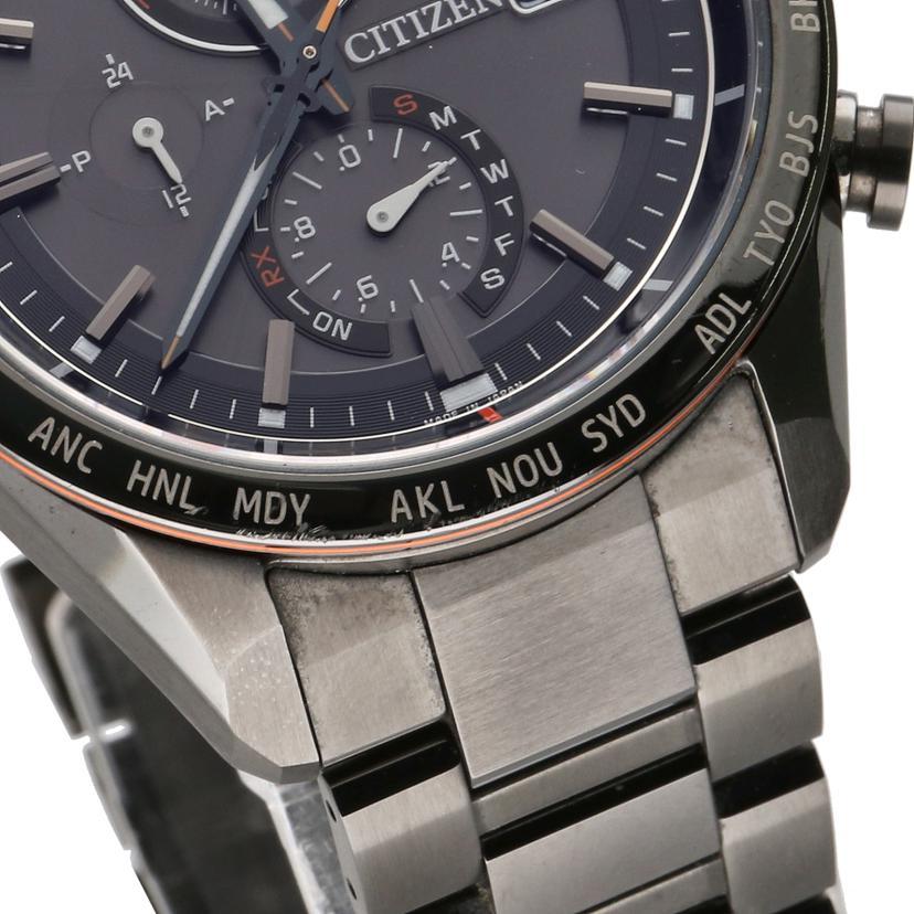 CITIZEN シチズン/アテッサ・ブラックチタン/メンズ/電波ソーラー/AT8185-62E/9N1******/Aランク/84【中古】 CITIZEN（シチズン） シチズン/アテッサ・ブラックチタン/メンズ/電波