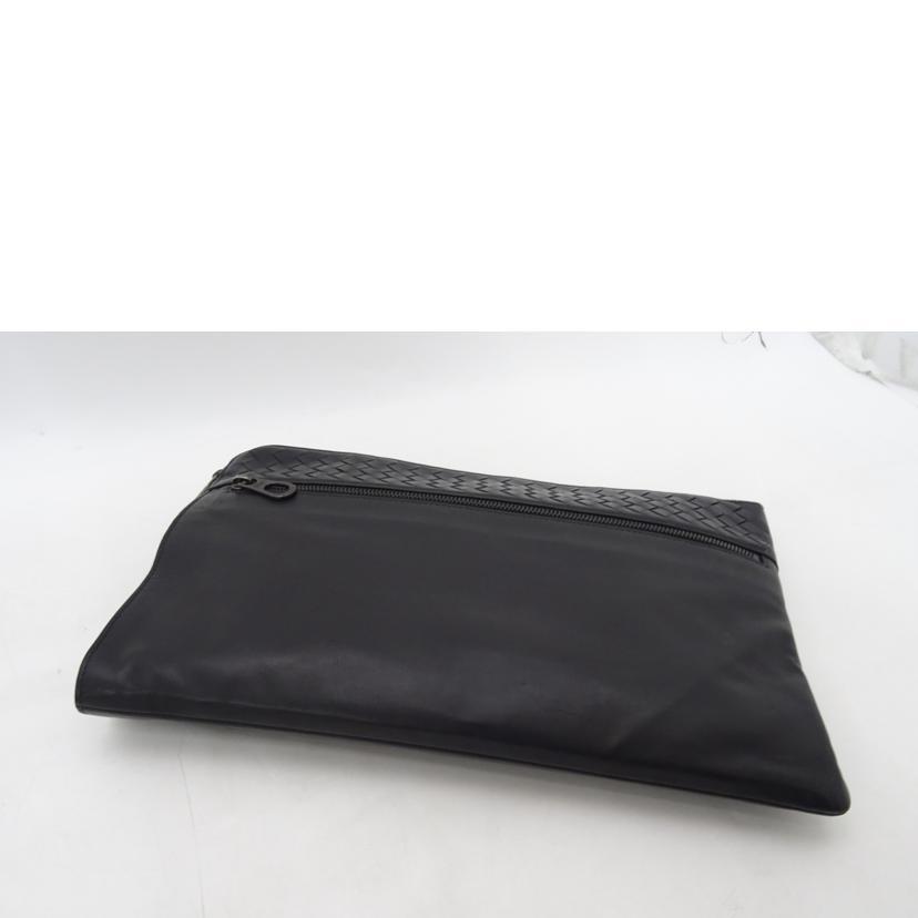 美品✨ボッテガヴェネタ クラッチバッグ イントレチャート レザー ブラック BOTTEGA VENETA（ボッテガ・ヴェネタ） ボッテガヴェネタ/イントレ