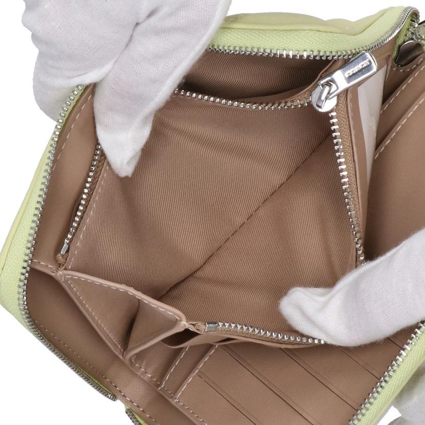 COACH コーチ/パフィー ダイヤモンド キルティング ジップウォレット  