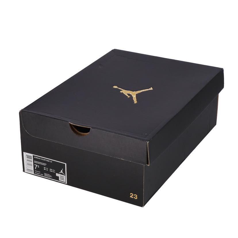 NIKE（ナイキ） ナイキ/Air Jordan COURTSIDE 23/AT0057-200/サイズ