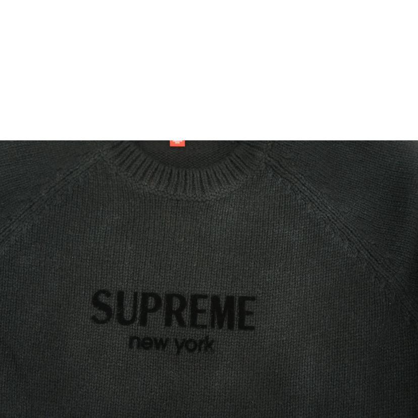 Supreme（シュプリーム） シュプリーム/フロックド ロゴ セーター