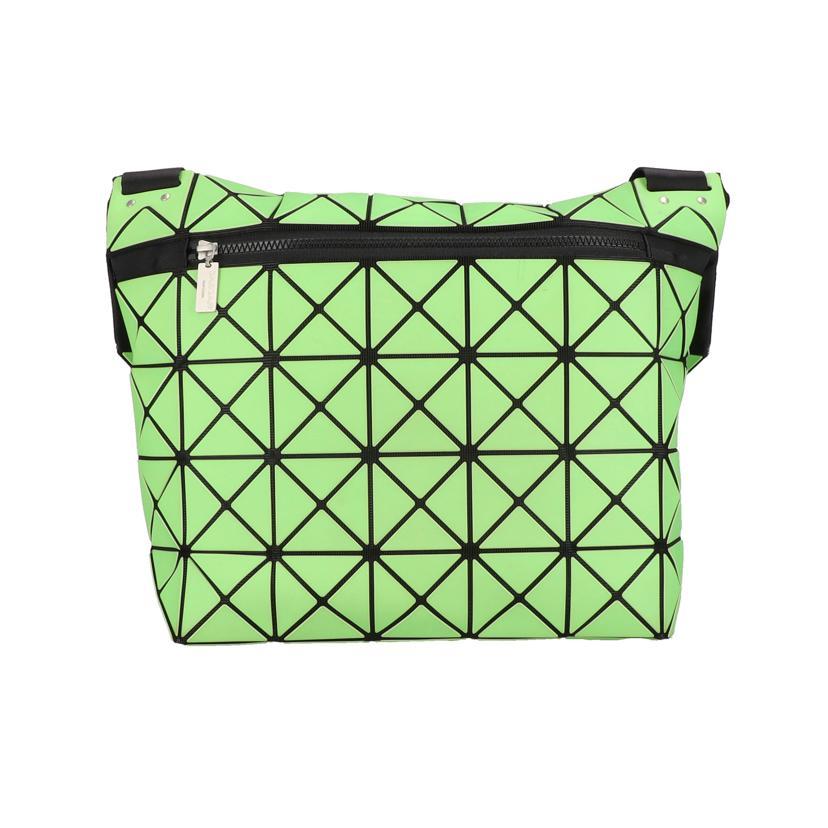 BAOBAO ISSEY MIYAKE バオバオ イッセイミヤケ/ショルダーバッグ/BB51-AG211-62/Bランク/05【中古】 BAO ISSEY MIYAKE BAOBAO バオバオ イッセイミヤケ/ショルダーバッグ