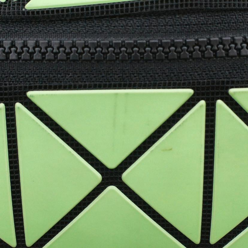 BAOBAO ISSEY MIYAKE バオバオ イッセイミヤケ/ショルダーバッグ/BB51-AG211-62/Bランク/05【中古】 BAO ISSEY MIYAKE BAOBAO バオバオ イッセイミヤケ/ショルダーバッグ
