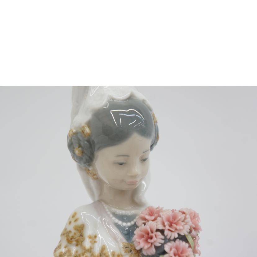 LLADRO（リヤドロ） リヤドロ/バレンシアの少女/陶器人形/1304/AB