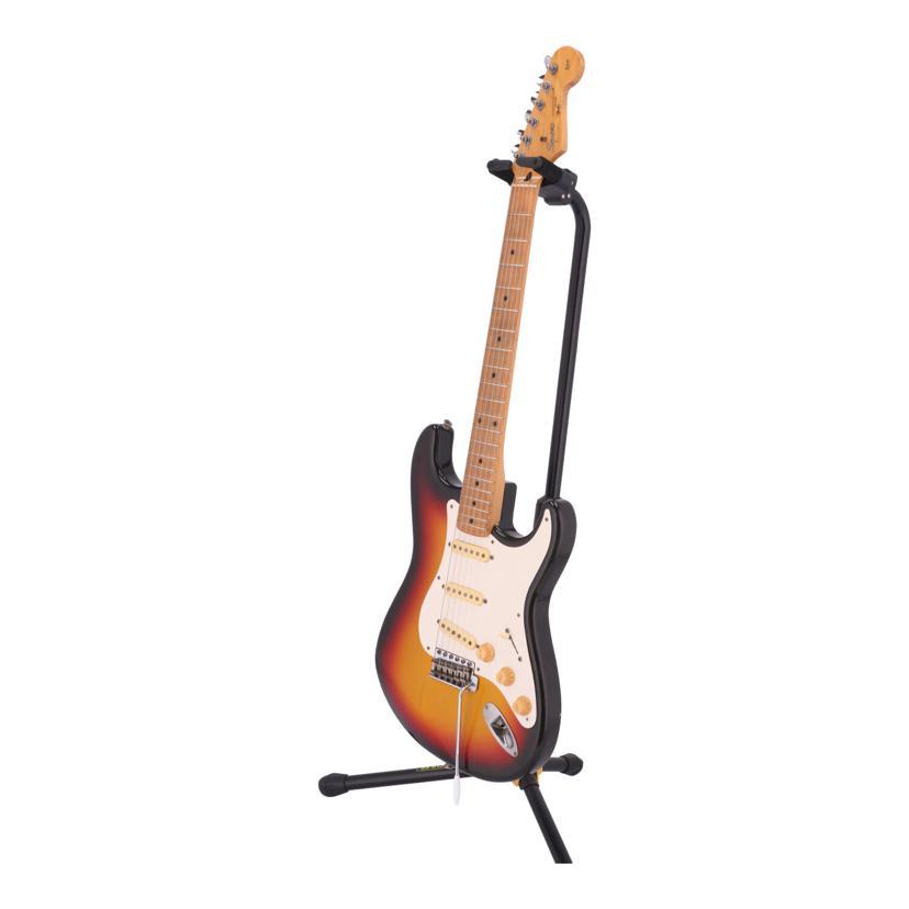 Squier スクワイヤー/Stratocasterエレキギター/Silver Series SST-33