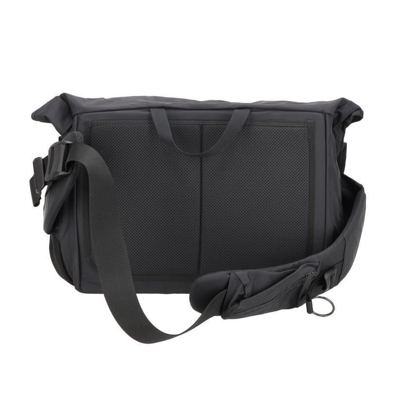 【希少 完売品】 PORTER エクストリーム メッセンジャーバッグ ブラック PORTER ポーター/EXTREME エクストリーム メッセンジャーバッグ/B