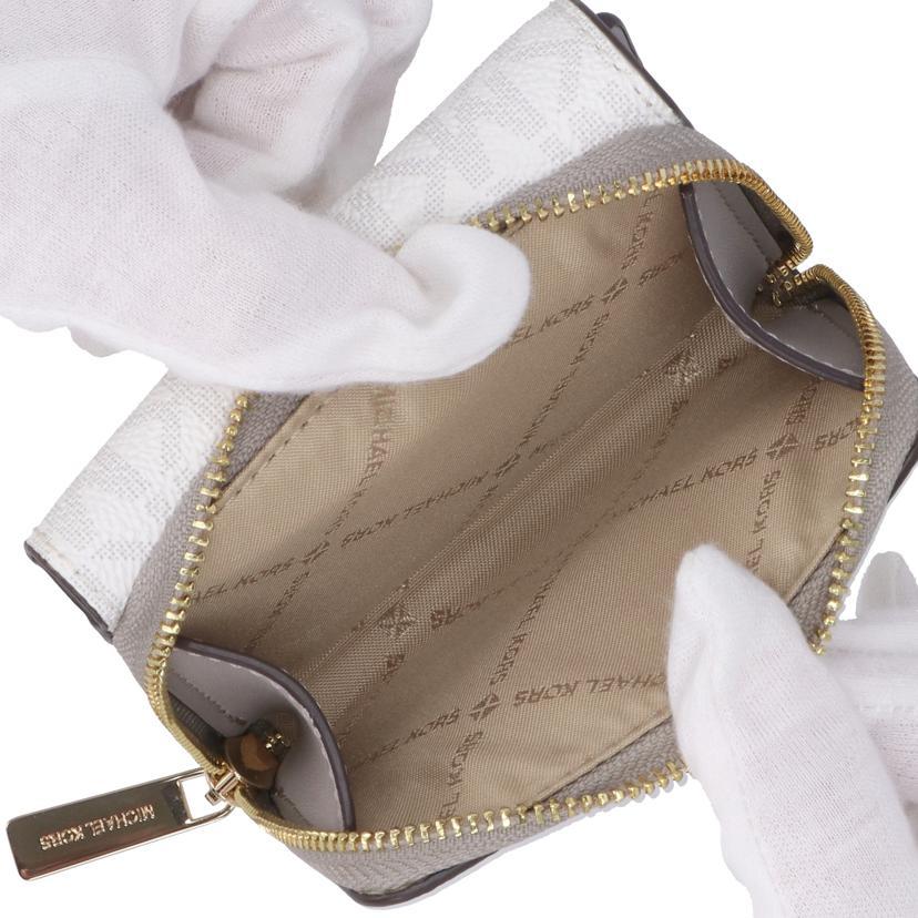 MICHAEL KORS マイケルコース/ミッドジップウォレット/総柄/ホワイト/35F3GTVZ5V/Aランク/18【中古】 MICHAEL KORS（マイケルコース） マイケルコース/ミッドジップ