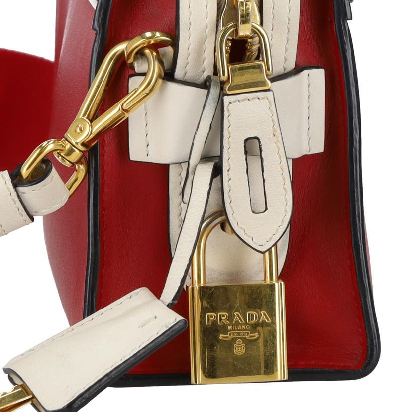 PRADA プラダ/リップ/ショルダーバッグ/117/ABランク/18【中古】 PRADA（プラダ） プラダ/リップ/ショルダーバッグ/117/ABランク/18
