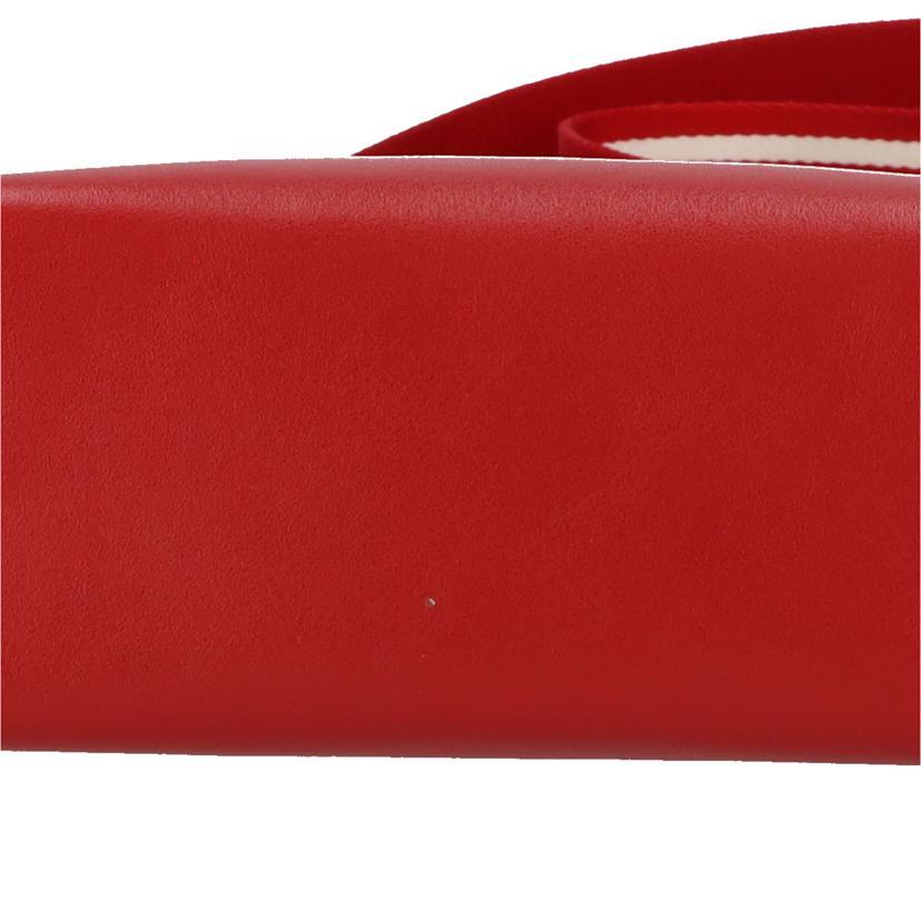 PRADA プラダ/リップ/ショルダーバッグ/117/ABランク/18【中古】 PRADA（プラダ） プラダ/リップ/ショルダーバッグ/117/ABランク/18