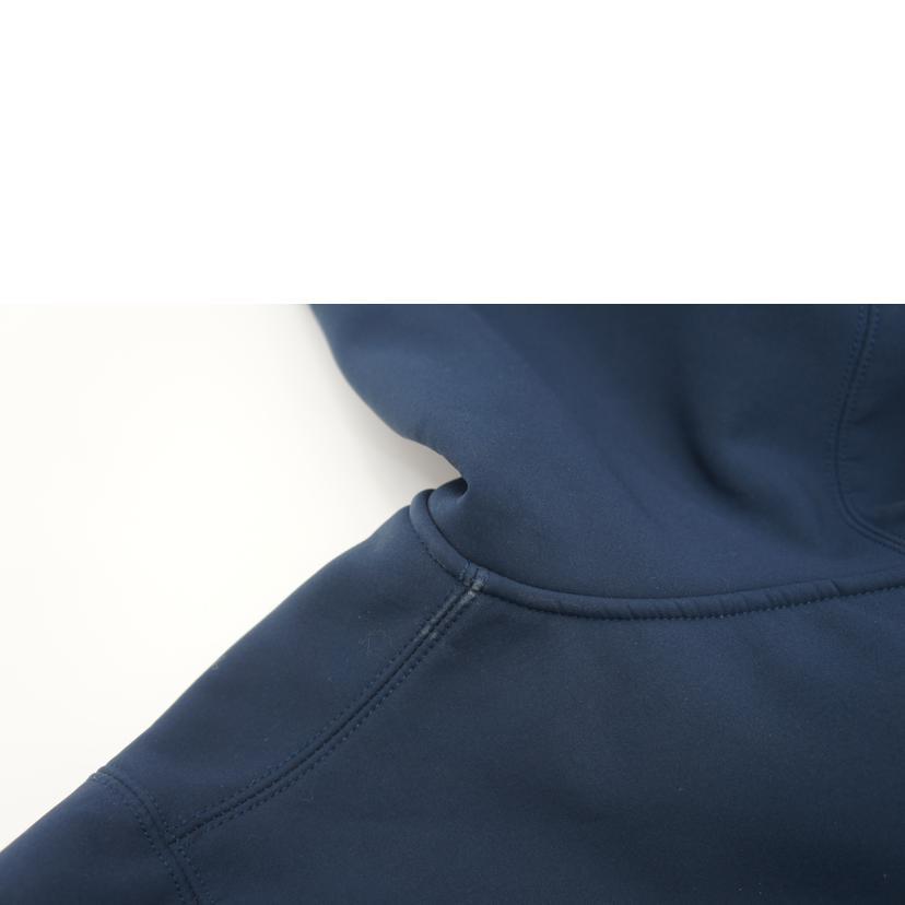 Supreme（シュプリーム） シュプリーム/ウインドストッパージップ
