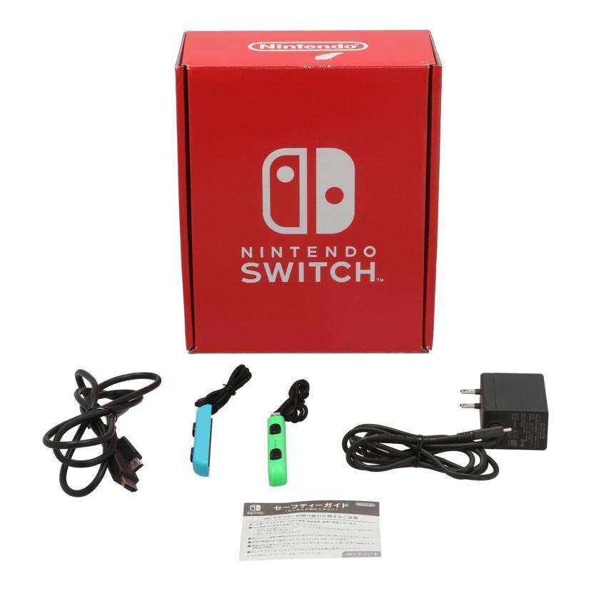 Nintendo 任天堂 ニンテンドー/Nintendo Switch 有機EL 本体/HEG-S-KAAAA/XTJ50235928723/Aランク/62【中古】 任天堂（Nintendo） ニンテンドー/Switch 有機EL 本体/HEG-S-KAYAA