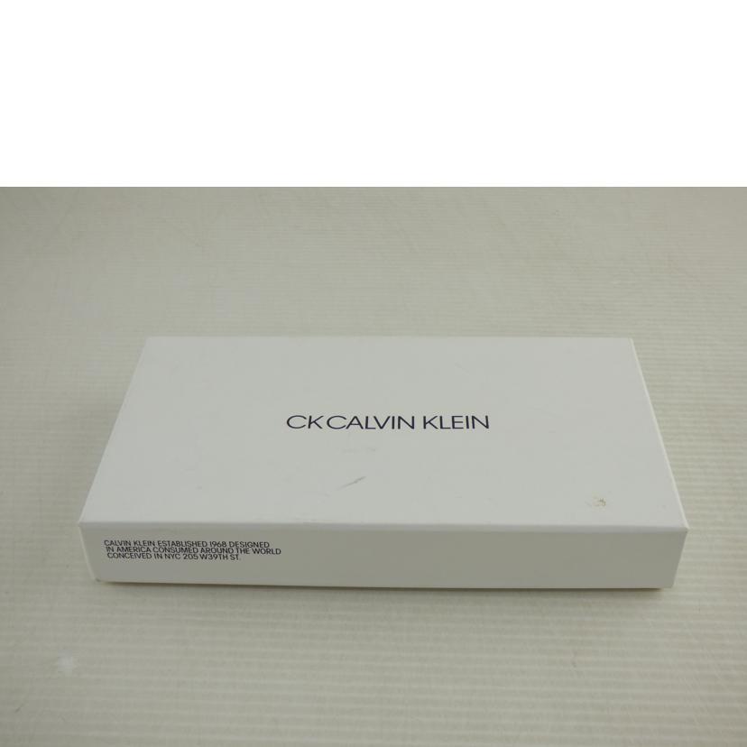 ck Calvin Klein シーケーカルバンクライン/ラウンドファスナー長財布
