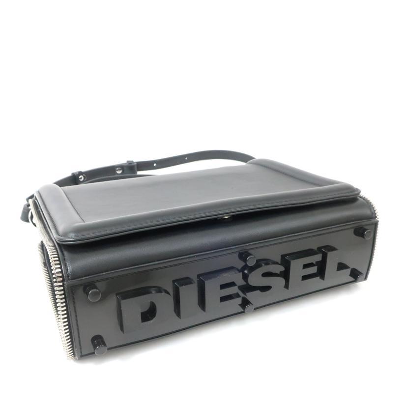 DIESEL Bag.⭐️美品　値下げ！ DIESEL ディーゼル/ショルダーバッグ ブラック/バッグ/ABランク