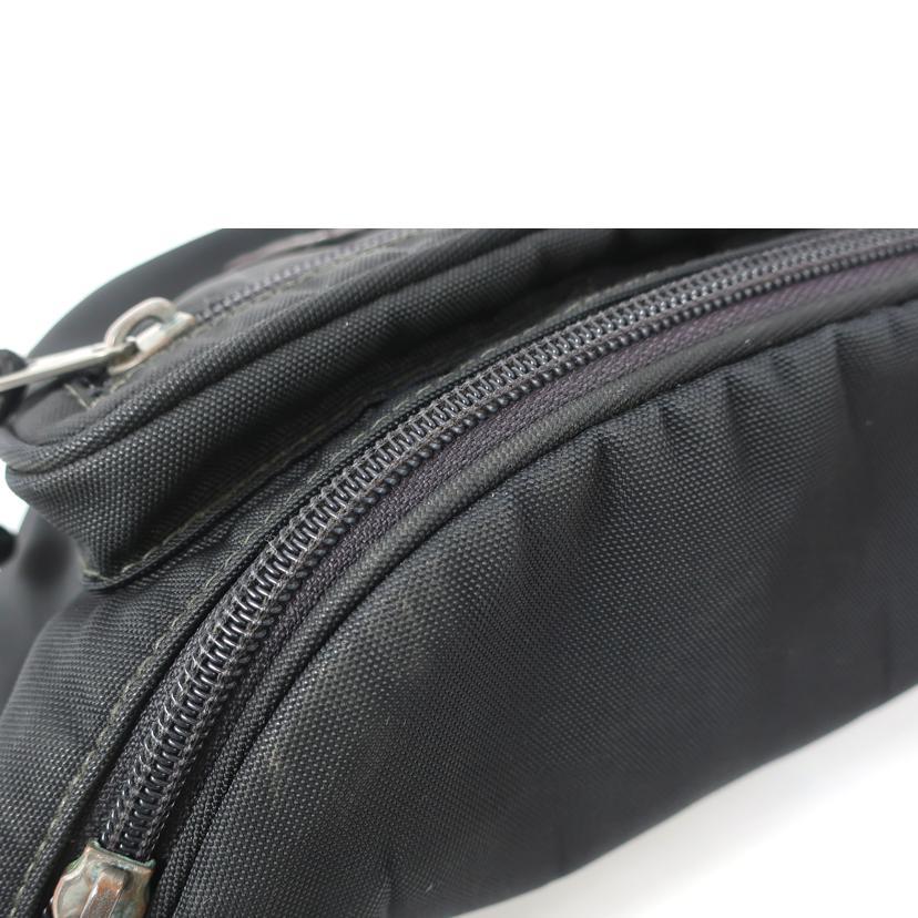 br>BALENCIAGA バレンシアガ/EXPLORER ボディバッグ ブラック/Bランク