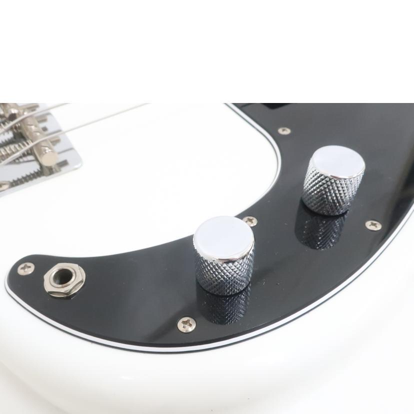 Cool Z クールジー/エレキベース/ZPB-1R/K140563/Bランク/22【中古】 Cool Z クールジー/エレキベース/ZPB-1R/K140563/Bランク/22【中古