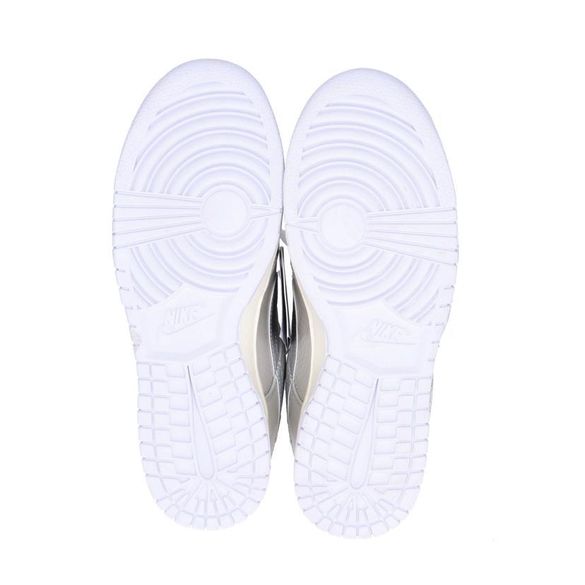 NIKE（ナイキ） ナイキ/DUNK LOW SE 26.5/DX3197-095/Aランク/67【中古