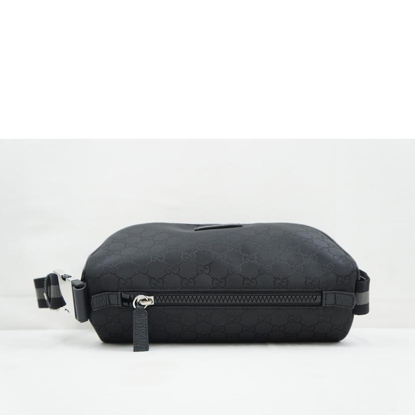 GUCCI グッチ/GGナイロン ボディバック/449182/520***/Aランク/67【中古】 GUCCI（グッチ） グッチ/GGナイロン ボディバック/449182/520***/A