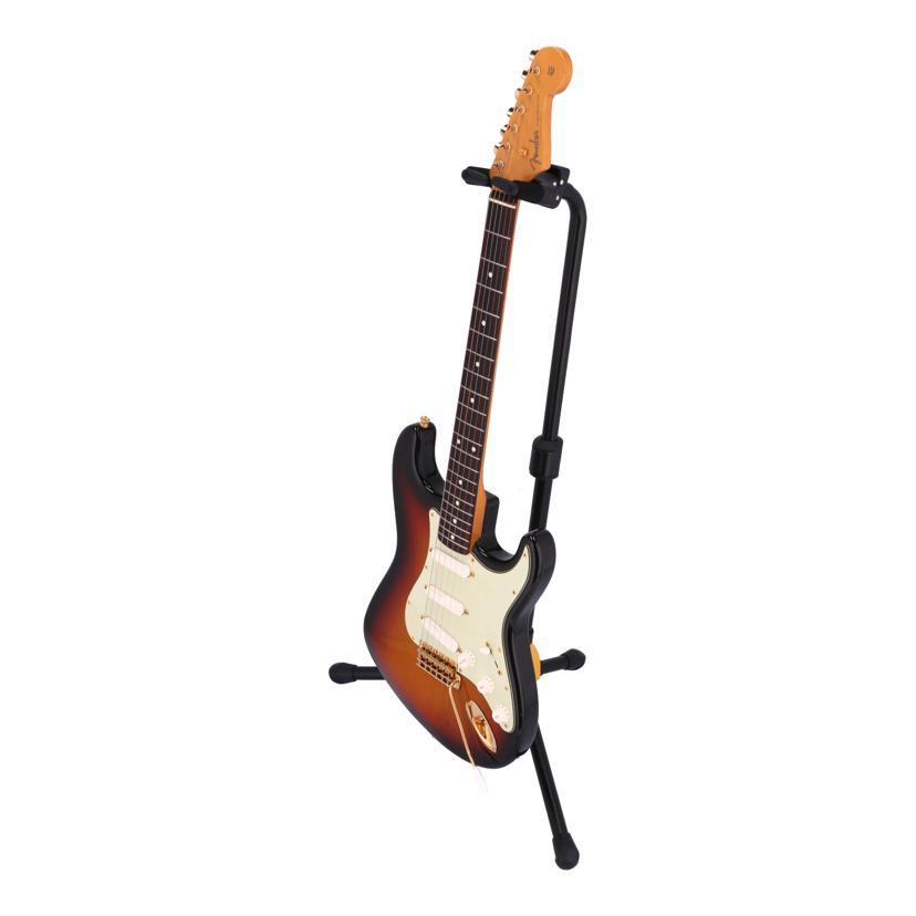 ストラトキャスター　Fender japan Fender Japan ストラトキャスター (外部) - パプリカ