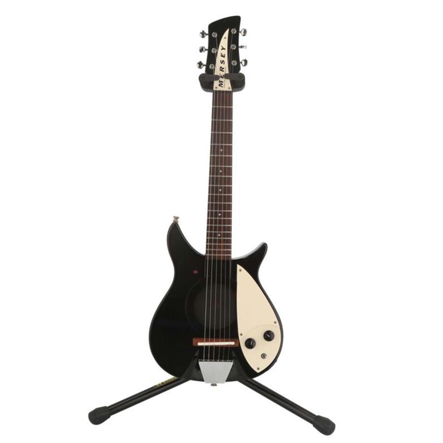 Xmas Guitar Company クリスマスギターカンパニー フジゲン/アンプ内蔵