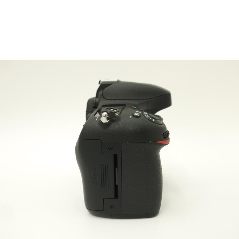 Nikon ニコン/デジタル一眼レフカメラ ボディ/D600/2045156/Bランク/81【中古】 楽天市場】Nikon ニコン/デジタル一眼レフカメラ ボディ/D600/2045156