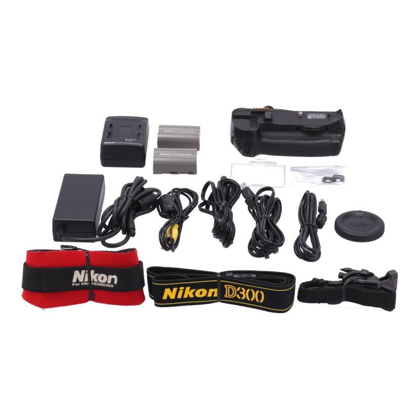 Nikon ニコン/デジタル一眼/D300 ボディ/2050134/Bランク/69【中古】 Nikon ニコン/デジタル一眼/D300 ボディ/2050134/Bランク/69